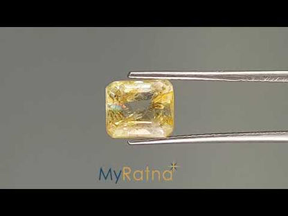 Yellow Topaz - 3.18 Carats