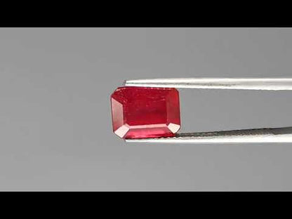 Ruby (Manik) - 3.98 Carats