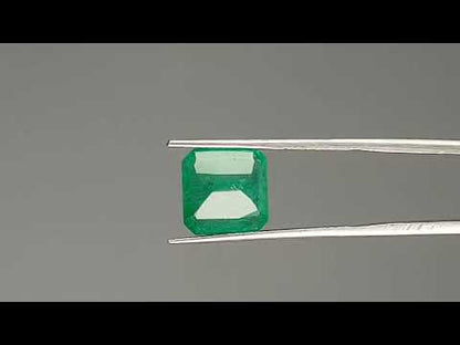 Emerald (Panna) - 3.46 Carats