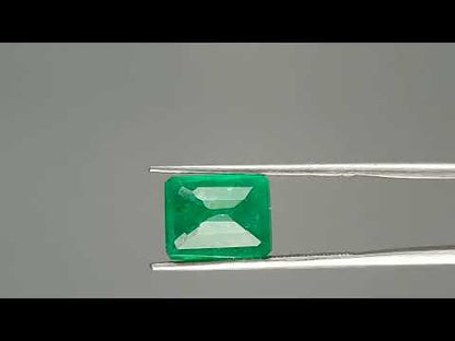 Emerald (Panna) - 5.05 Carats