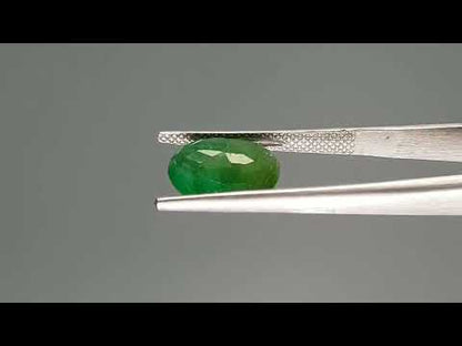 Emerald (Panna) - 3.35 Carats