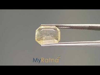 Yellow Topaz - 3.79 Carats