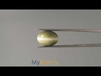 Cat's Eye - 6.11 Carats (Lahsuniya - 6.66 Ratti)
