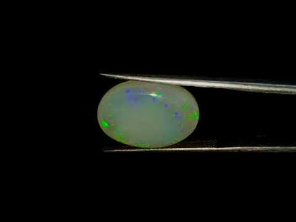 Opal - 7.39 Carats (Dudhiya Pathar - 8.06 Ratti)