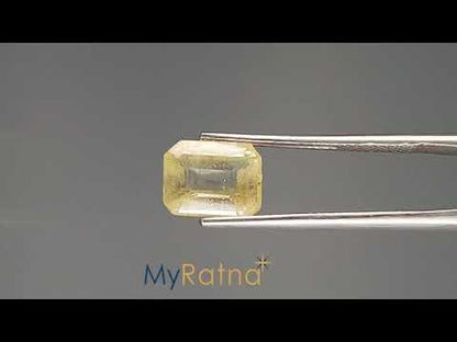 Yellow Topaz - 3.75 Carats