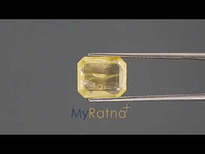 Yellow Sapphire - 5.62 Carats (Pukhraj - 6.13 Ratti)