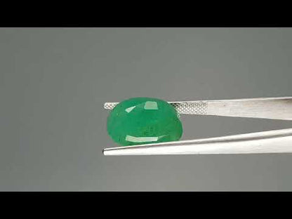 Emerald (Panna) - 10.52 Carats