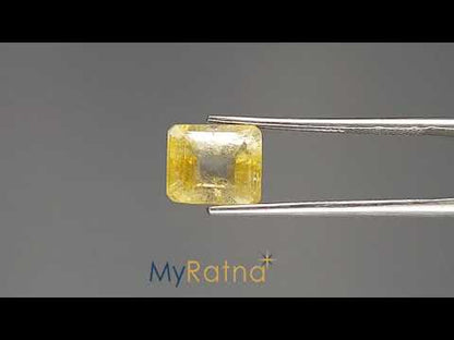 Yellow Topaz - 4.22 Carats