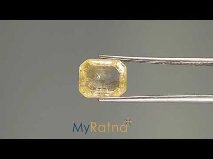 Yellow Topaz - 3.28 Carats