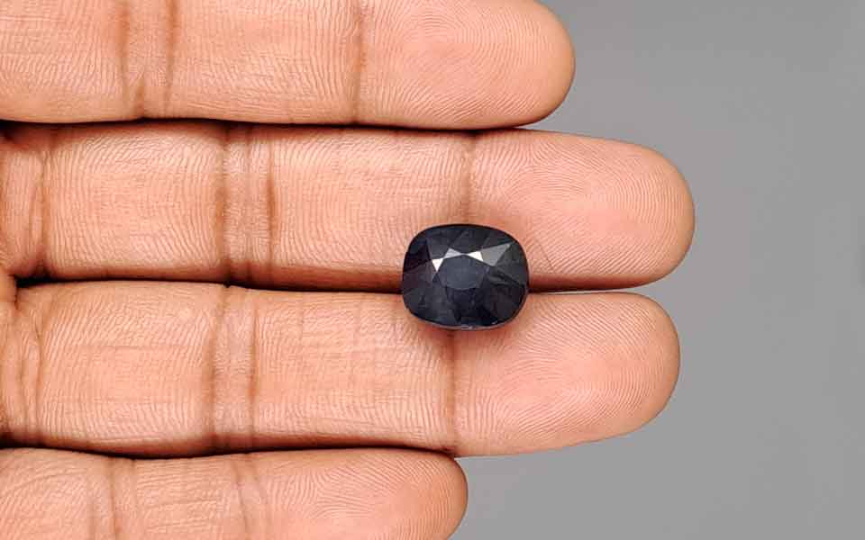 Blue Sapphire (Neelam) Gemstone - 12.94 Carats