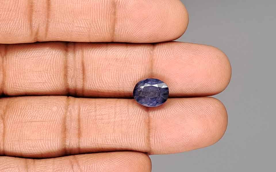 Blue Sapphire (Neelam) Gemstone - 4.75 Carats