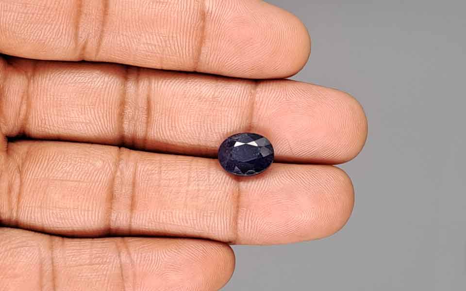 Blue Sapphire (Neelam) Gemstone - 4.89 Carats