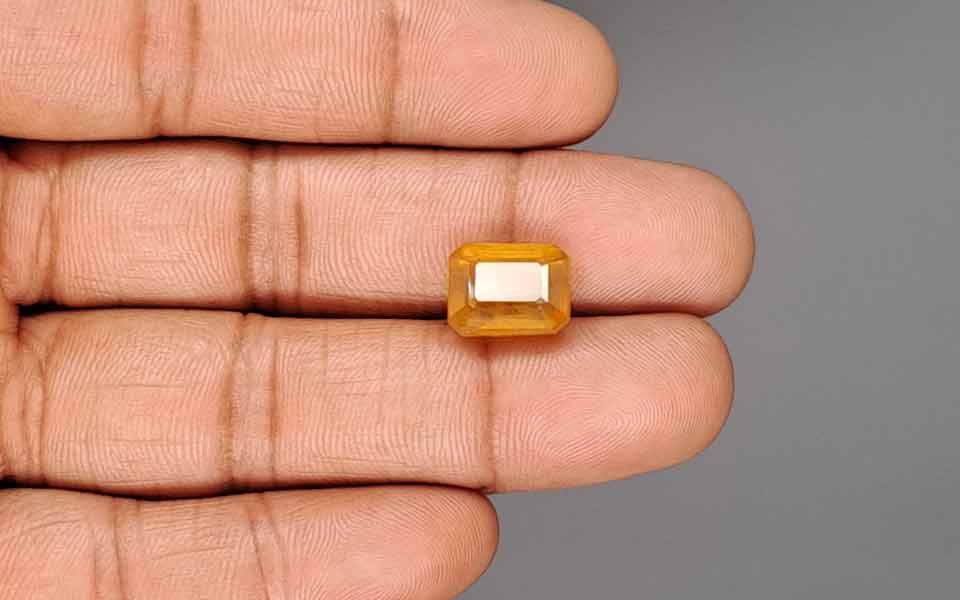 Yellow Sapphire (Pukhraj) Gemstone - 10.33 Carats