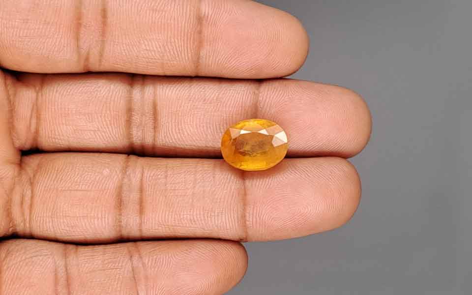 Yellow Sapphire (Pukhraj) Gemstone - 10.73 Carats