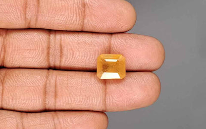 Yellow Sapphire (Pukhraj) Gemstone - 11.72 Carats
