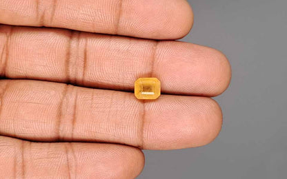 Yellow Sapphire (Pukhraj) Gemstone - 2.86 Carats