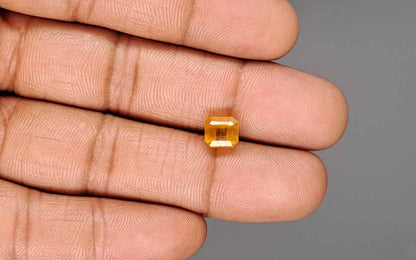 Yellow Sapphire (Pukhraj) Gemstone - 3.21 Carats