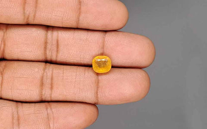 Yellow Sapphire (Pukhraj) Gemstone - 3.39 Carats