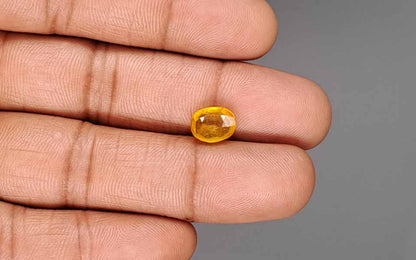 Yellow Sapphire (Pukhraj) Gemstone - 3.43 Carats