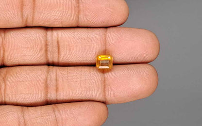 Yellow Sapphire (Pukhraj) Gemstone - 3.44 Carats