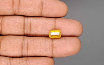 Yellow Sapphire (Pukhraj) Gemstone - 4.36 Carats