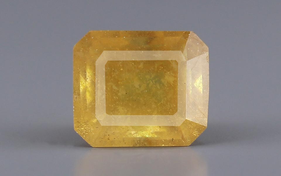 Yellow Sapphire (Pukhraj) Gemstone - 4.7 Carats