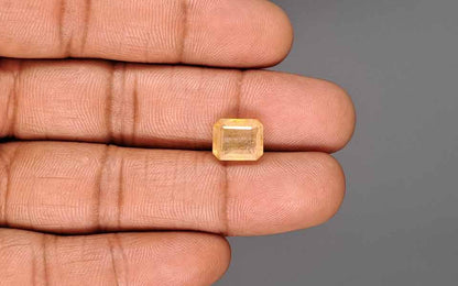 Yellow Sapphire (Pukhraj) Gemstone - 5.17 Carats