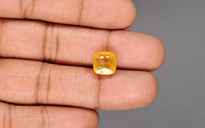 Yellow Sapphire (Pukhraj) Gemstone - 6.87 Carats