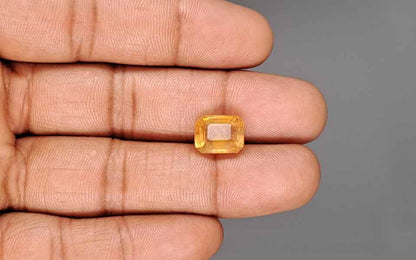 Yellow Sapphire (Pukhraj) Gemstone - 7.05 Carats