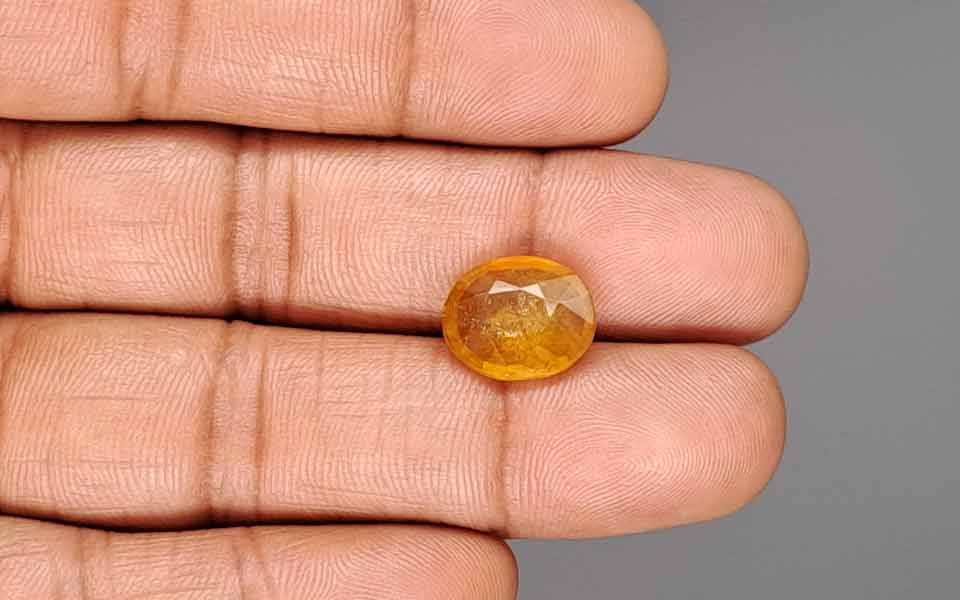 Yellow Sapphire (Pukhraj) Gemstone - 7.33 Carats