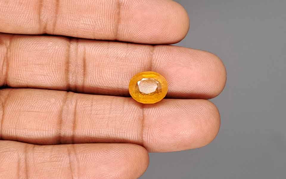Yellow Sapphire (Pukhraj) Gemstone - 7.63 Carats