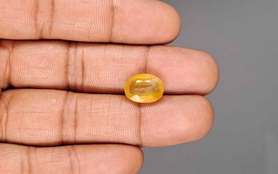 Yellow Sapphire (Pukhraj) Gemstone - 7.86 Carats