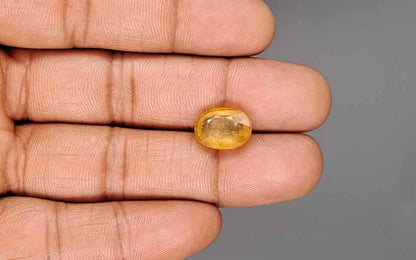 Yellow Sapphire (Pukhraj) Gemstone - 8.06 Carats