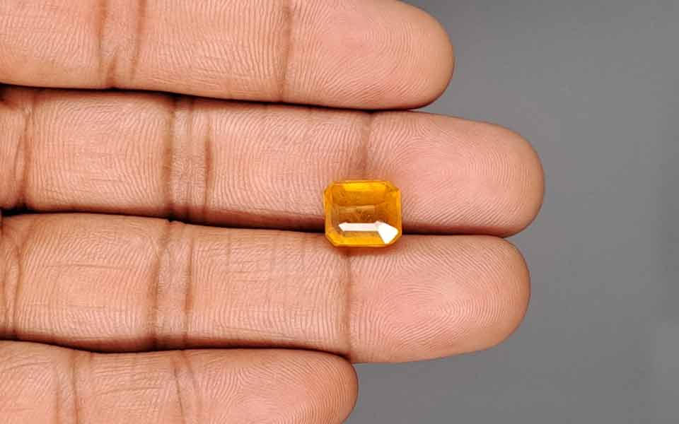 Yellow Sapphire (Pukhraj) Gemstone - 8.27 Carats