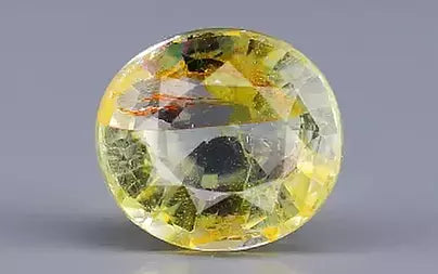 Yellow Topaz - 4.62 Carats