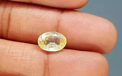 Yellow Topaz - 3.55 Carats