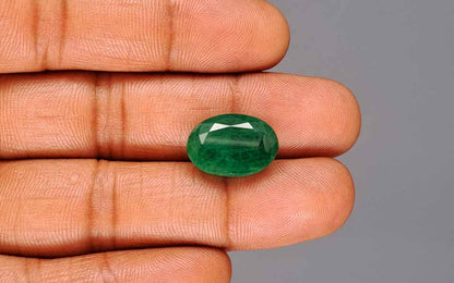 Emerald (Panna) Gemstone - 10.21 Carats