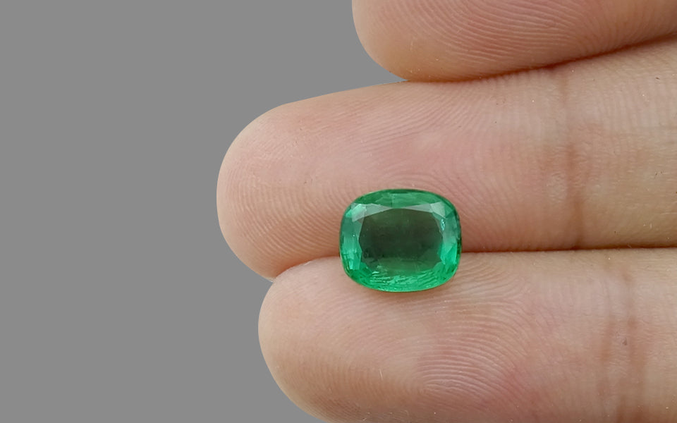 Emerald (Panna) Gemstone - 2.08 Carats