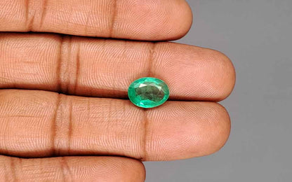 Emerald (Panna) Gemstone - 2.74 Carats