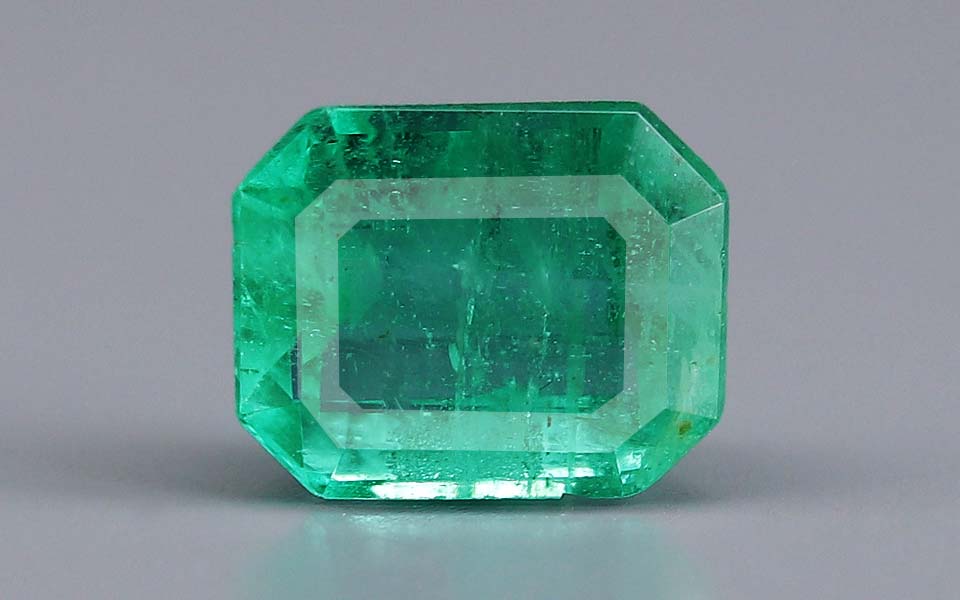 Emerald (Panna) Gemstone - 2.78 Carats