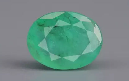 Emerald (Panna) Gemstone - 3.01 Carats