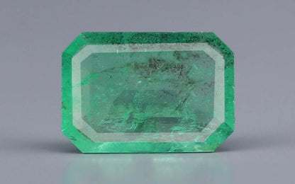 Emerald (Panna) Gemstone - 3.04 Carats