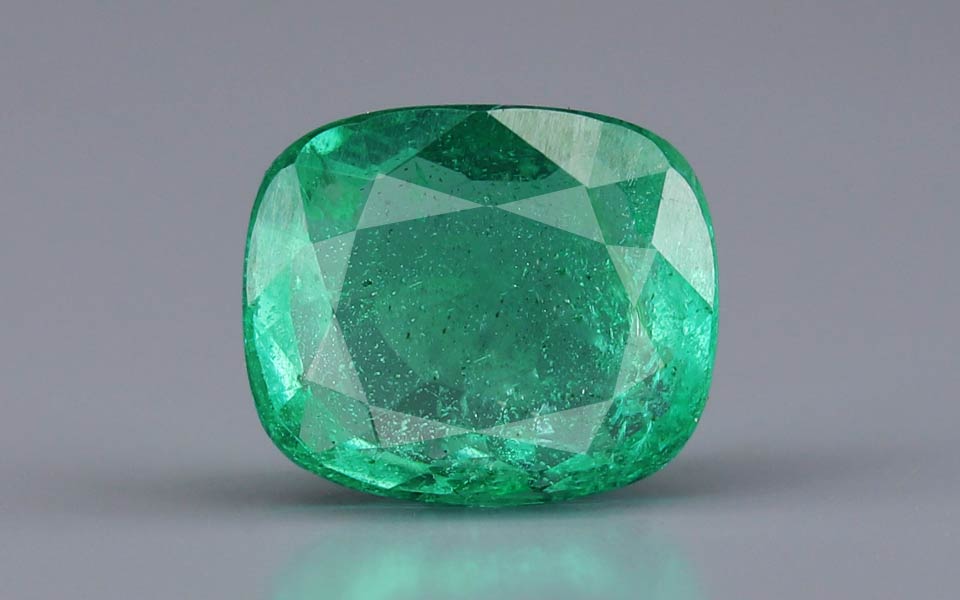 Emerald (Panna) Gemstone - 3.16 Carats