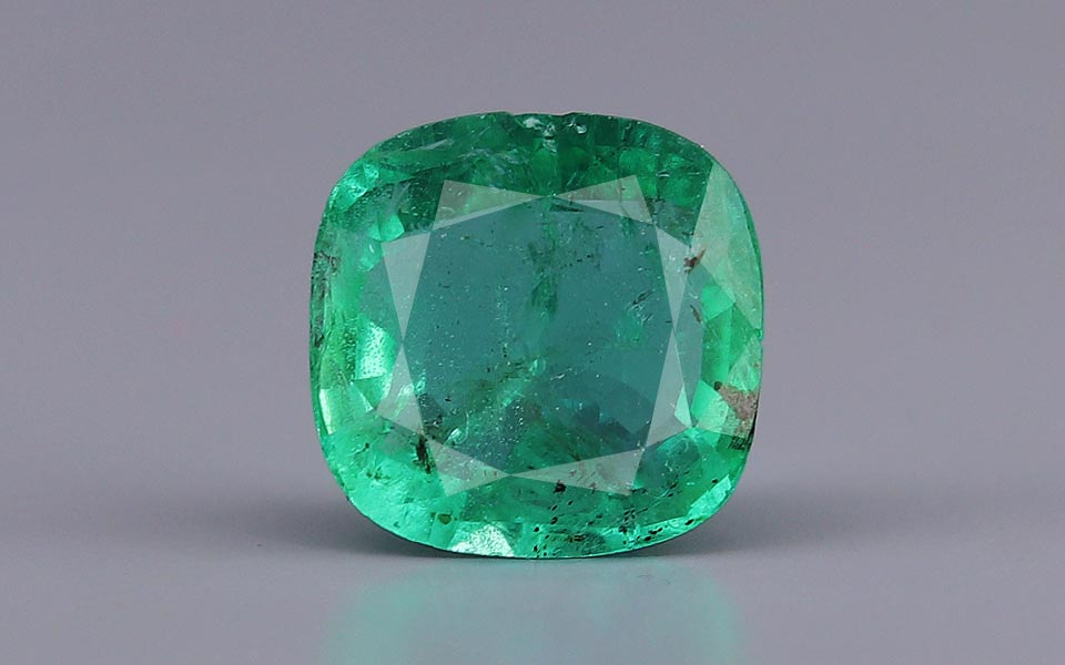 Emerald (Panna) Gemstone - 3.17 Carats
