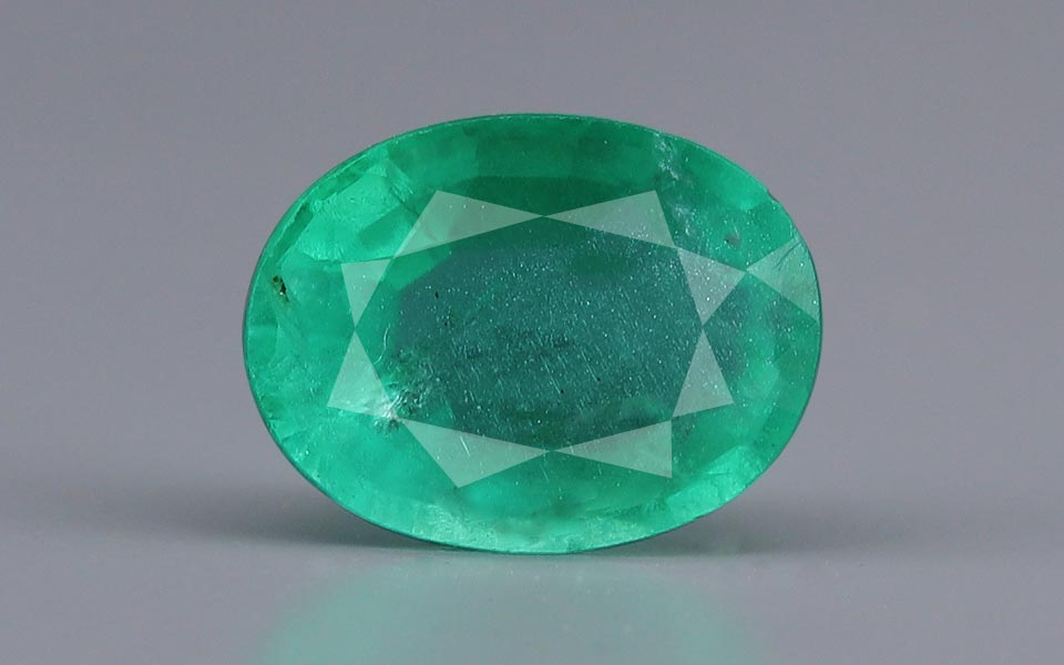 Emerald (Panna) Gemstone - 3.17 Carats