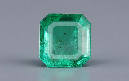 Emerald (Panna) Gemstone - 3.22 Carats
