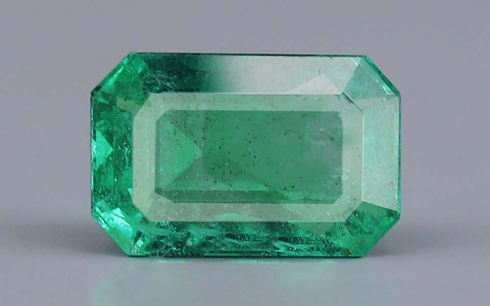 Emerald (Panna) Gemstone - 3.62 Carats