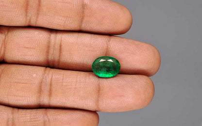 Emerald (Panna) Gemstone - 3.69 Carats