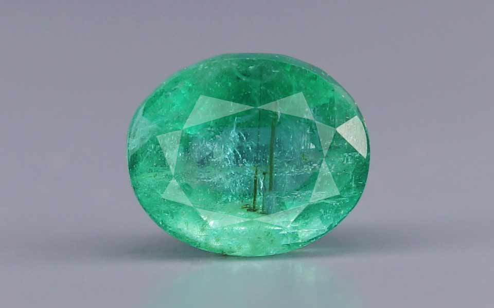 Emerald (Panna) Gemstone - 3.69 Carats