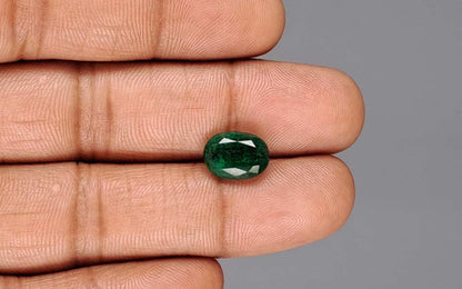 Emerald (Panna) Gemstone - 3.71 Carats